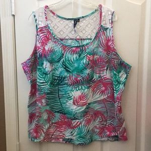 FINAL MARKDOWN Ladies’ Casey Key Lacy Tank Top (3X)